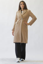 Load image into Gallery viewer, Single Breasted Midi Coat Camel
