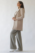 Load image into Gallery viewer, Double-breasted Tailored Coat Beige
