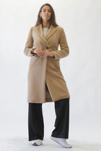 Load image into Gallery viewer, Single Breasted Midi Coat Camel
