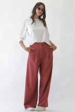 Carica l&#39;immagine nel visualizzatore di Gallery, Wide Leg Pence Trousers Burnt Ochre
