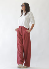 Carica l&#39;immagine nel visualizzatore di Gallery, Wide Leg Pence Trousers Burnt Ochre
